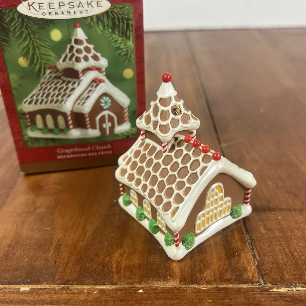 Hallmark Keepsake Gingerbread Church Christmas Holiday Ornament Handcrafted 2000